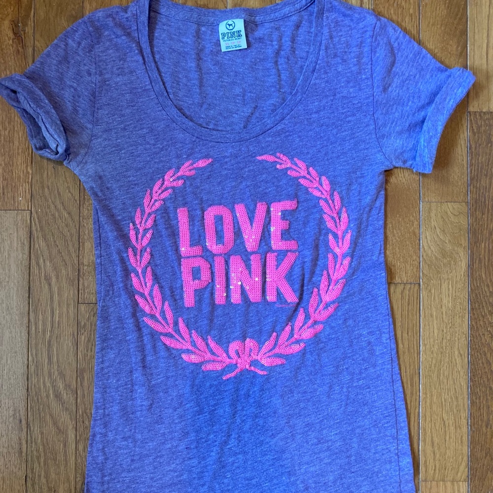LOVE PINK T